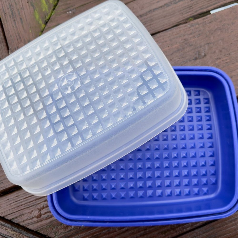 Vintage Tupperware Small Blue Season Serve Junior Marinator Tenderizer Container